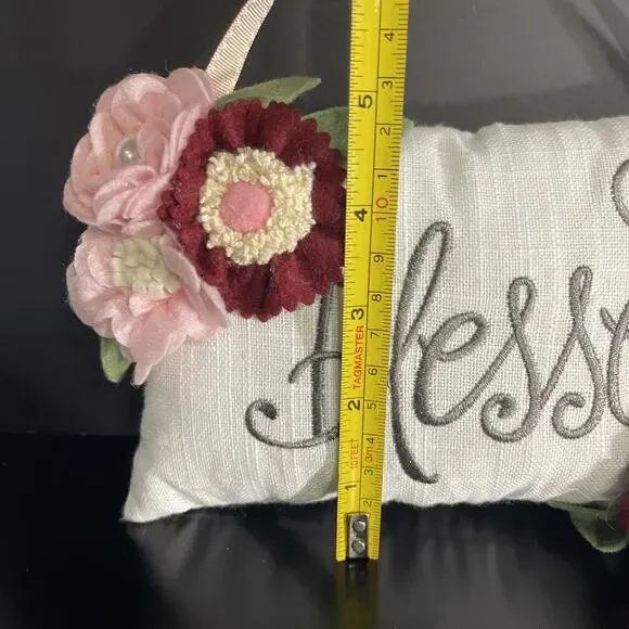 BLESSED Pillow Door Hanger 7”x 5” White Linen Pink and Burgundy Felt Flowers - Picture 9 of 9